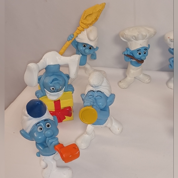 𝗦𝗺𝘂𝗿𝗳𝘀 𝟮𝟬𝟭𝟭 𝗠𝗰𝗗𝗼𝗻𝗮𝗹𝗱'𝘀 𝗠𝗶𝗻𝗶𝗮𝘁𝘂𝗿𝗲 𝗙𝗶𝗴𝘂𝗿𝗶𝗻𝗲𝘀 - Picture 2 of 13